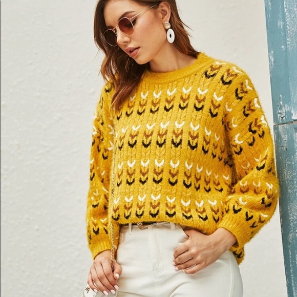 Sweater - Picture 4 of 5